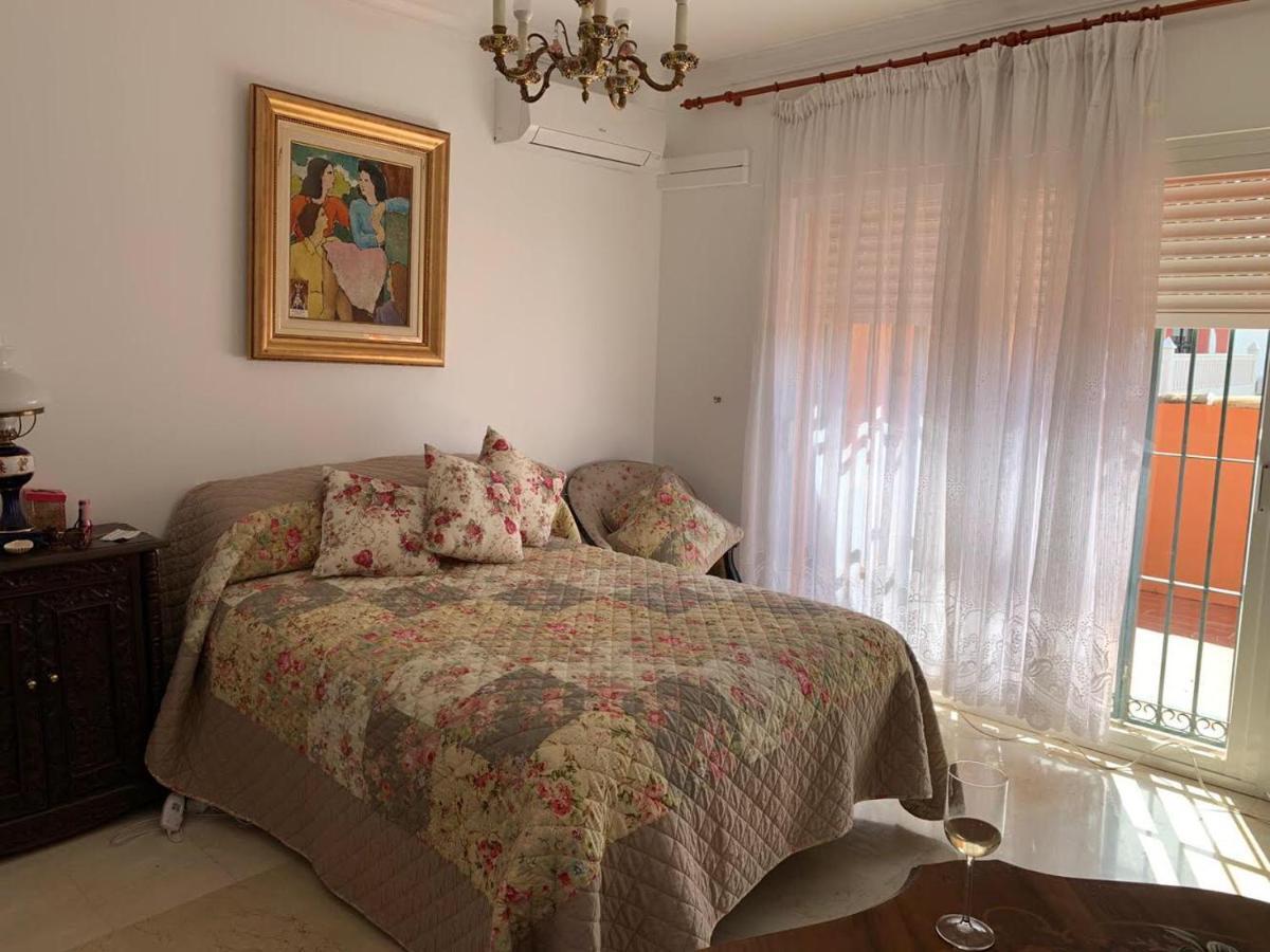 Chalet Con Piscina A 50 M De La Playa . 마르베야 외부 사진